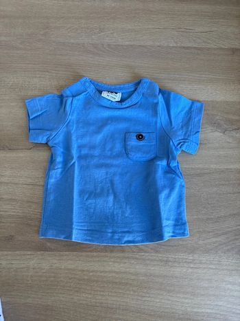 T-shirt bleu Tape à l’œil
