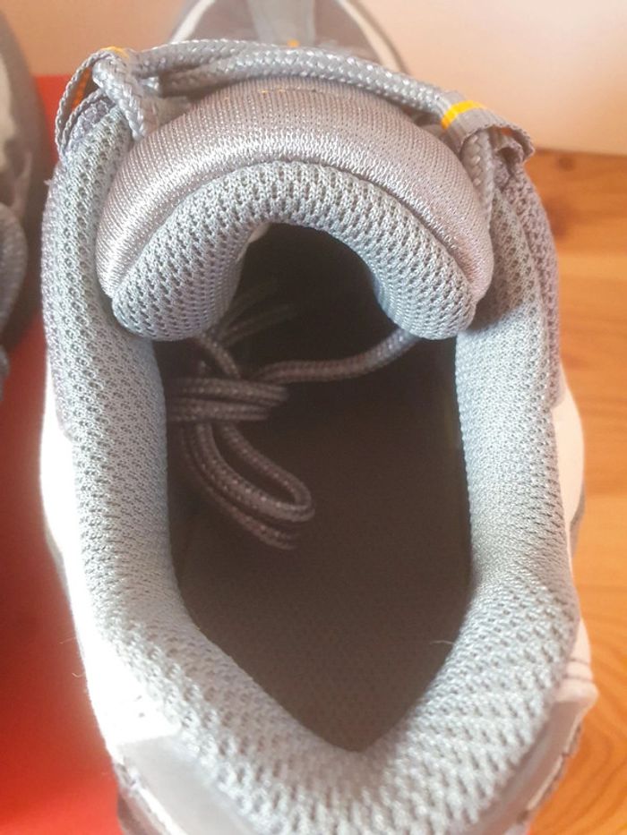 Nike Air Max (37.5) - photo numéro 6