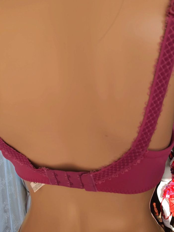 Jolie Soutiens-gorge Playtex fr 95D eu 80D - photo numéro 9
