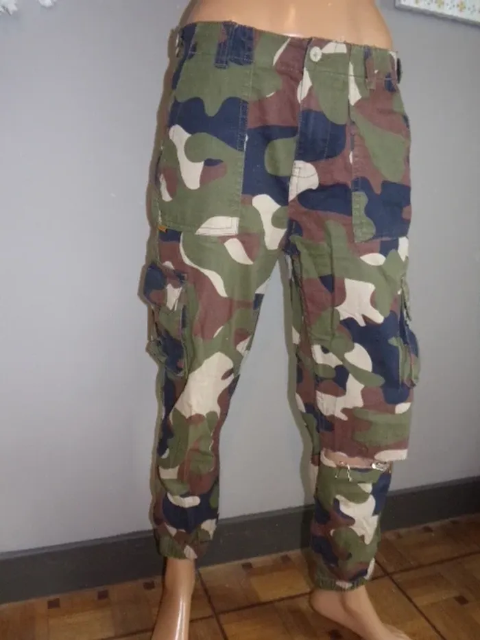 Pantalon cargo - photo numéro 2