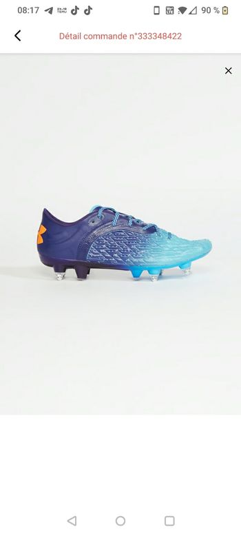 Chaussure de foot under amour neuves pointure 44