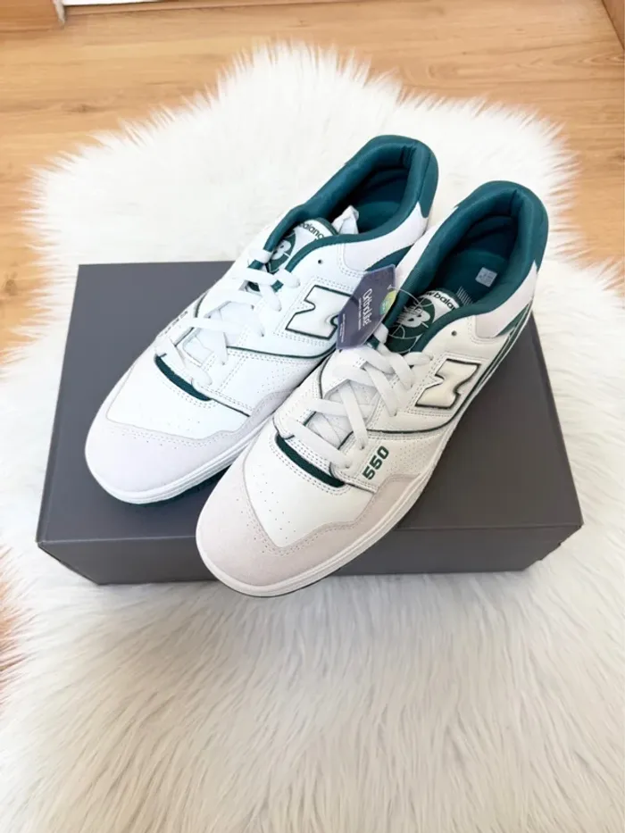 New Balance 550 – Homme – Taille 47,5 – Neuf avec étiquette