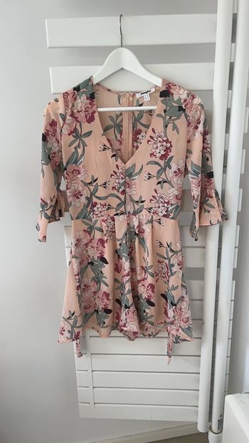 Combishort rose à fleurs jennyfer S neuf