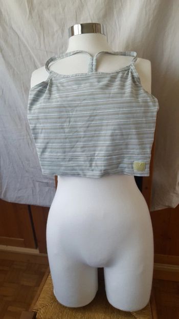 Haut moulant court  femme pour sport