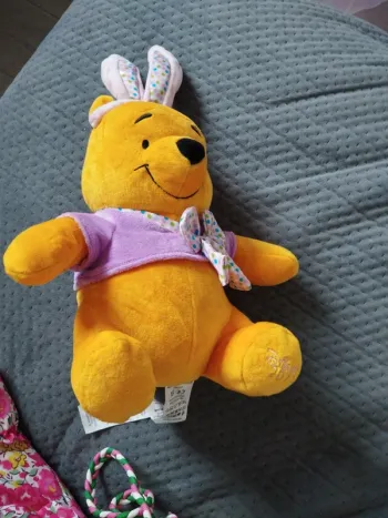 Peluche Winnie l'ourson 2023