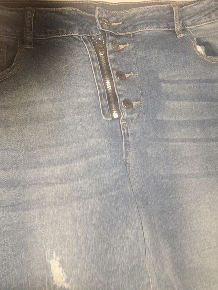 Jean extensible - photo numéro 2