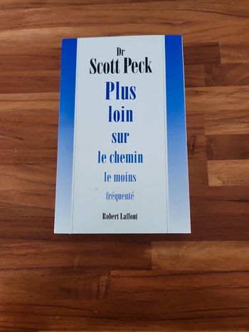 Livre plus loin sur le chemin le moins fréquenté