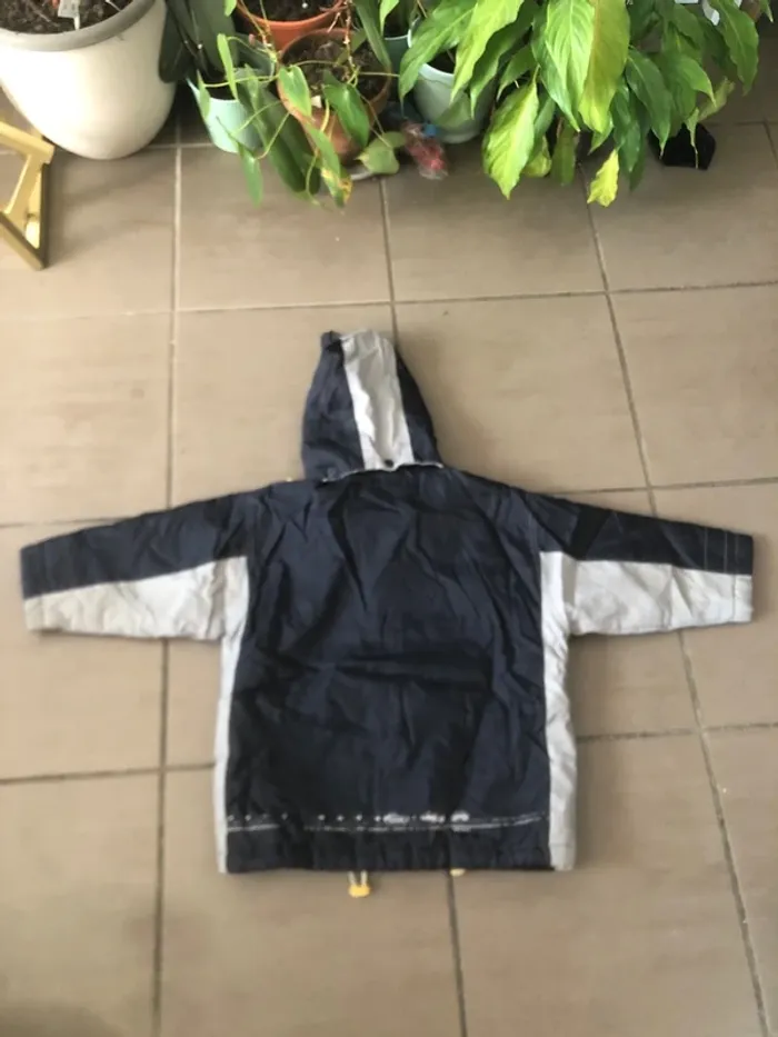 Doudoune 5 ans garçon 👦 - photo numéro 3