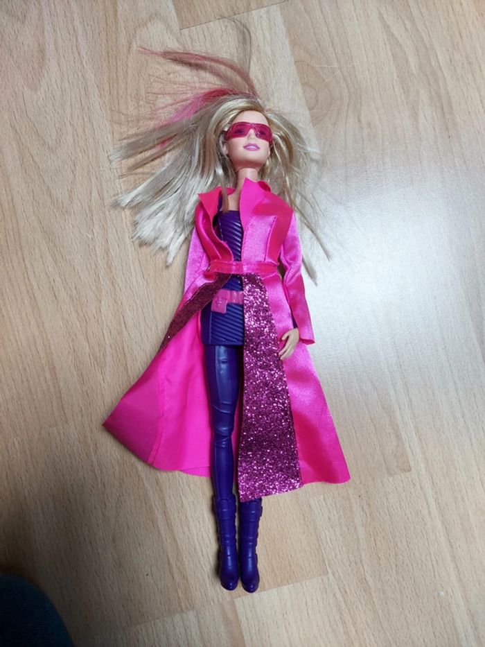 Poupée Barbie