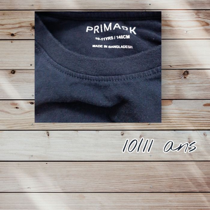 ⭐💙 T-shirt Primark effet près du corps – 10/11 ans 💙⭐ - photo numéro 3