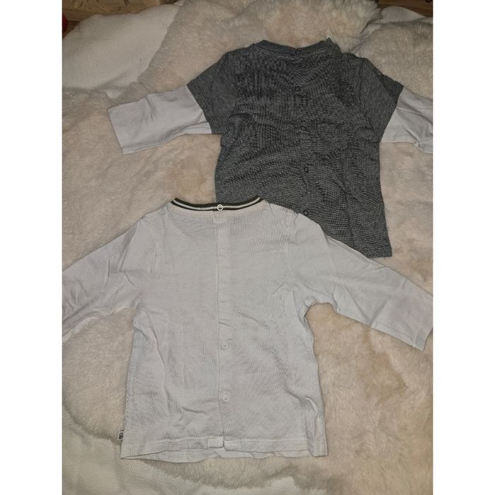 Lot 2 tshirts manches longues 6 mois - photo numéro 2
