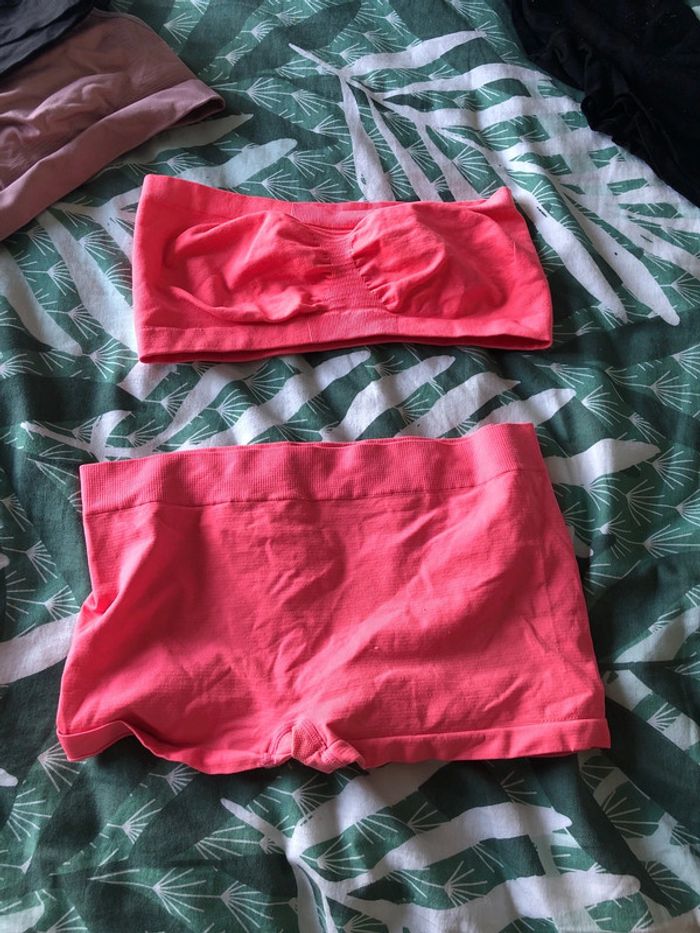 Gros lot brassières - photo numéro 6