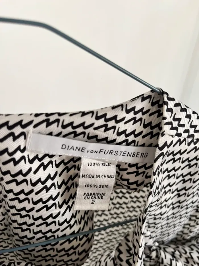 Robe droite cintrée en soie Diane von Furstenberg - photo numéro 2
