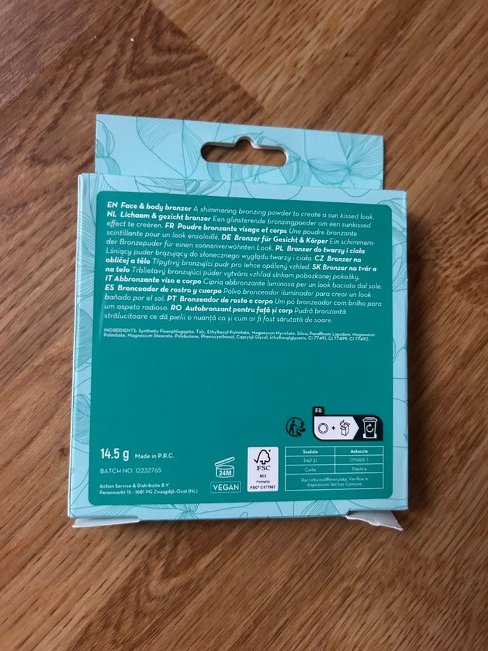 Poudre autobronzante visage & corps Sunkissed Glow – Max & More – neuve - photo numéro 3