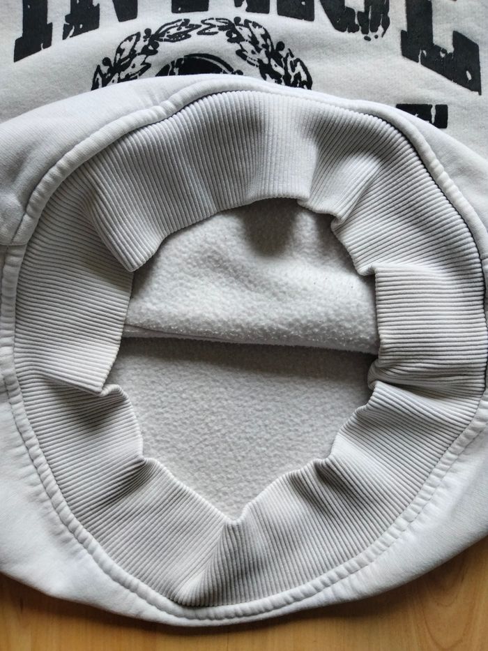 Sweat shirt à capuche - photo numéro 4