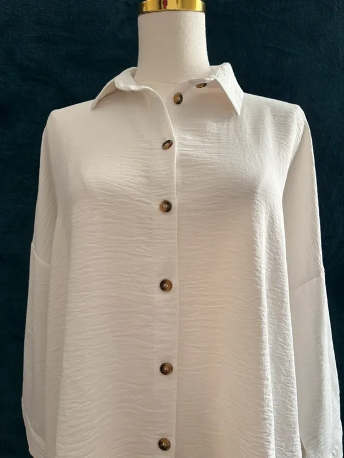 Chemise blanche texturée oversize à boutons effet corne – Busem, taille S - photo numéro 2