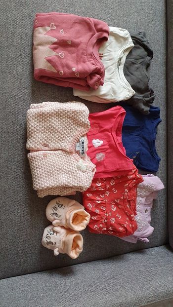 Lot bébé fille 6 mois