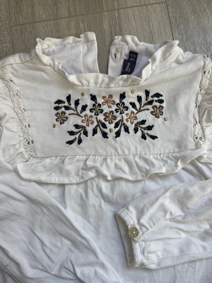 Teeshirt manche longue blanc détail broderie 6 ans - photo numéro 2