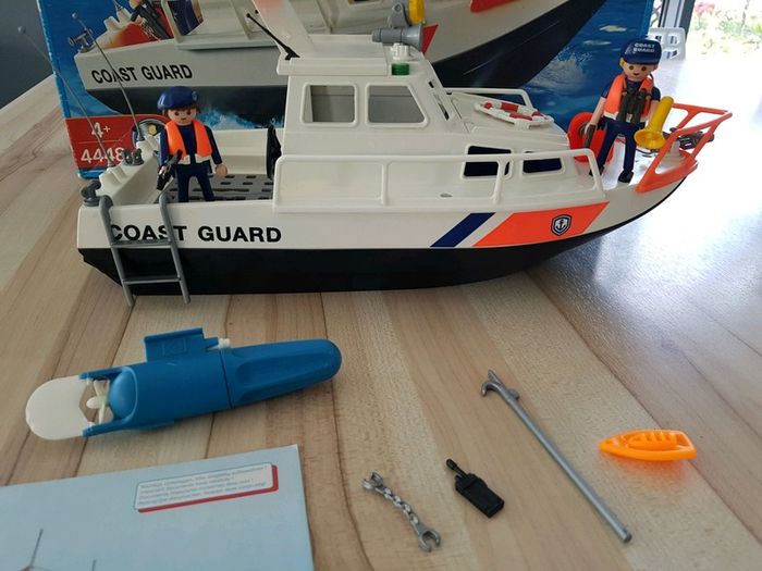 Boite 4448 playmobil Garde côte - photo numéro 4
