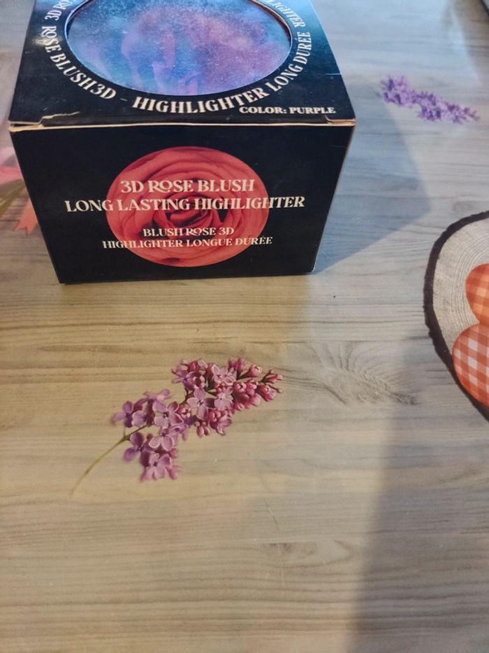 3 D rose blush long lasting highlighter - photo numéro 4