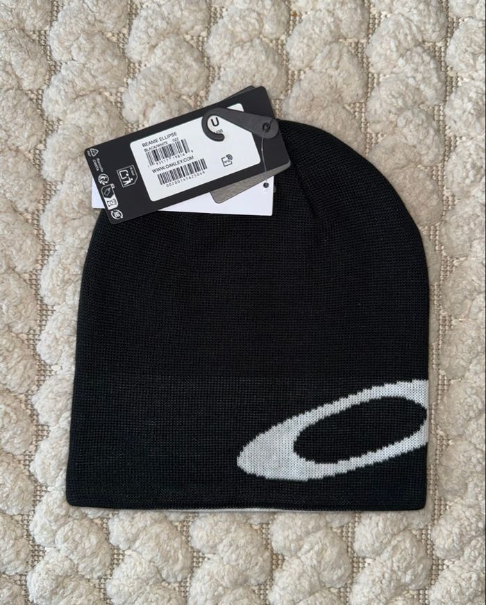 Bonnet Oakley Ellipse Noir Neuf