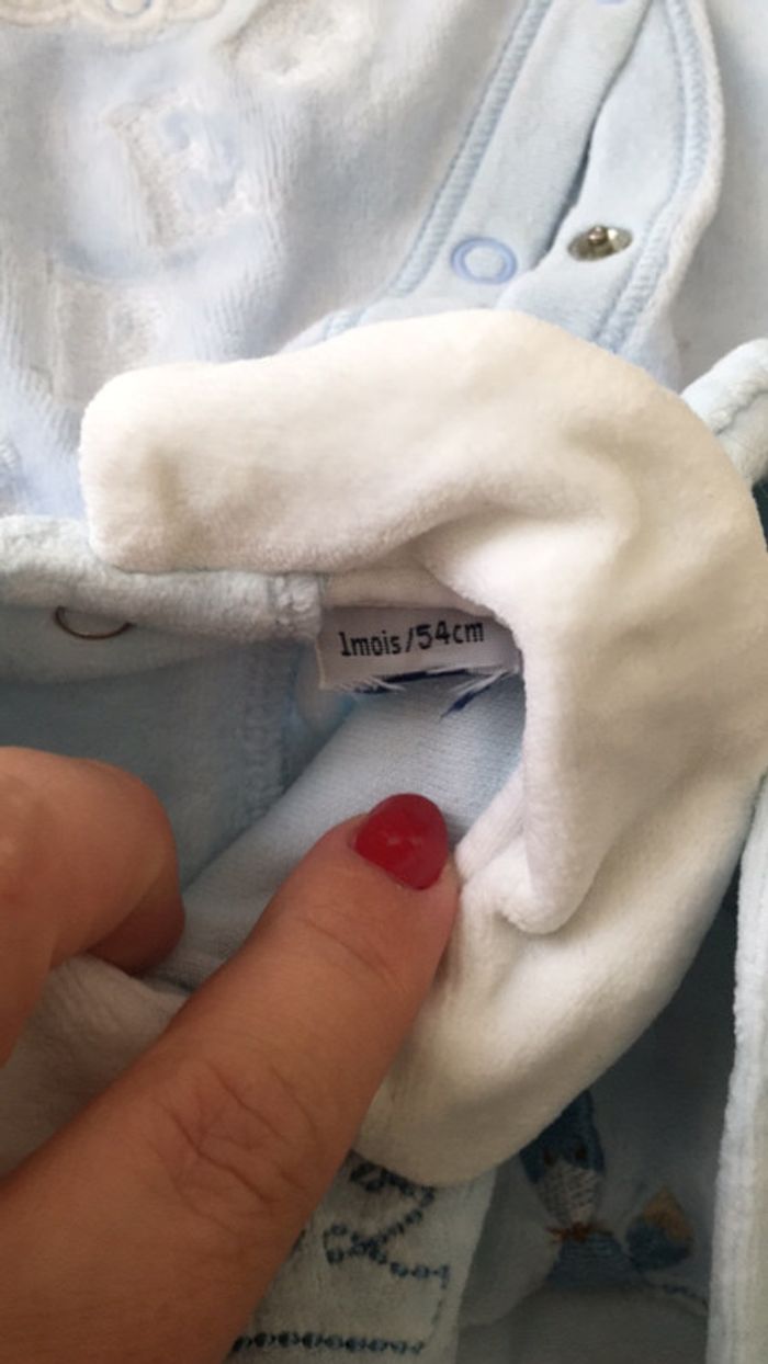 Lot de trois pyjamas velours - photo numéro 2