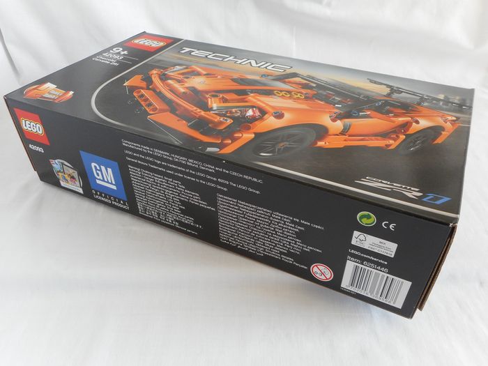 Lego Technic - 42093 - Chevrolet Corvette ZR1 - NEUF - photo numéro 4
