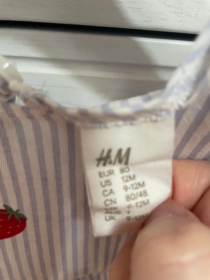 Robe H&M 12 mois - photo numéro 2