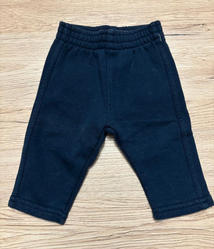 Lot 9 joggings 3 mois - photo numéro 19