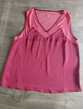 Tee-shirt rouge bordeaux taille L