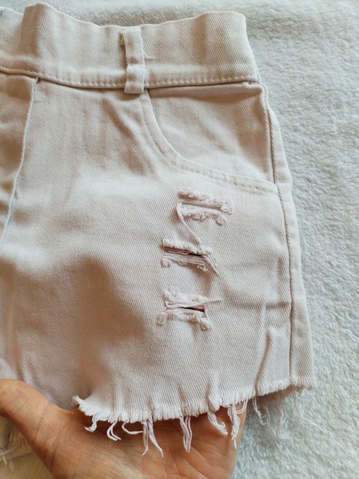 Short jean blanc effet usé 8 ans - photo numéro 2