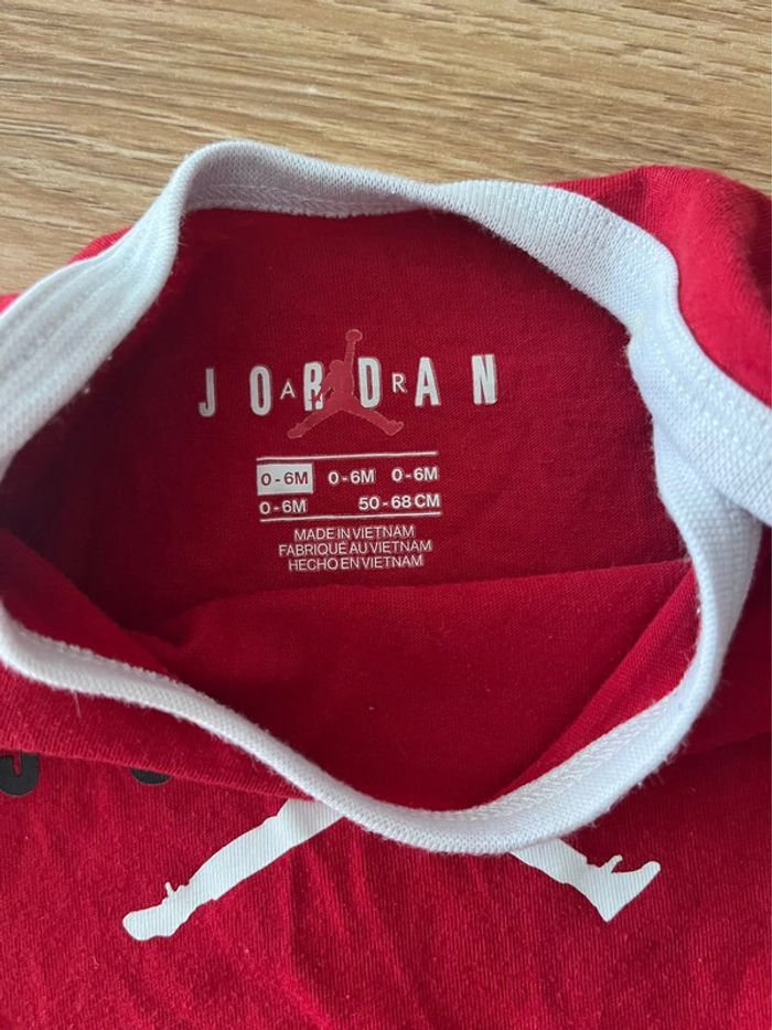 Body Jordan 3 mois - photo numéro 3
