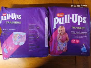 Couches culottes huggies