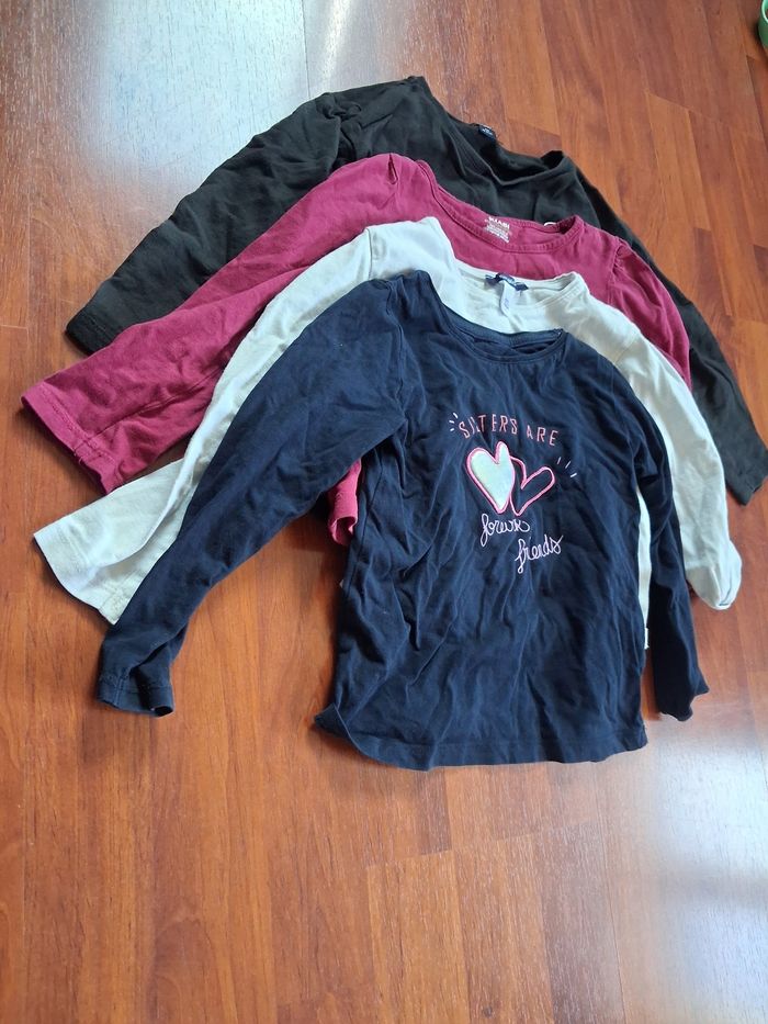 Lot de 4 t shirt fille