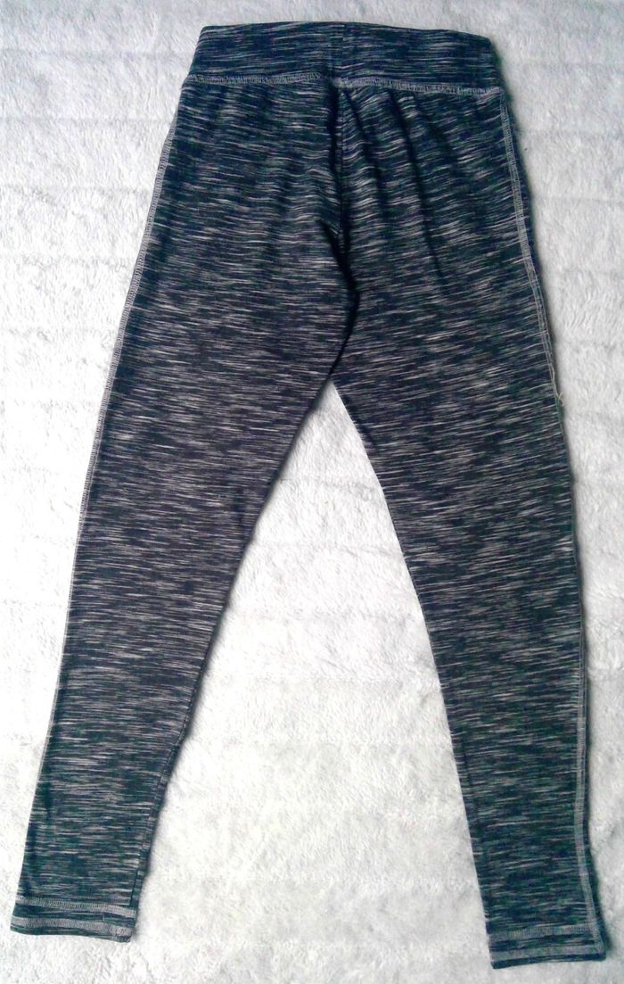 2 leggings de sport en 11 / 12 ans - photo numéro 3