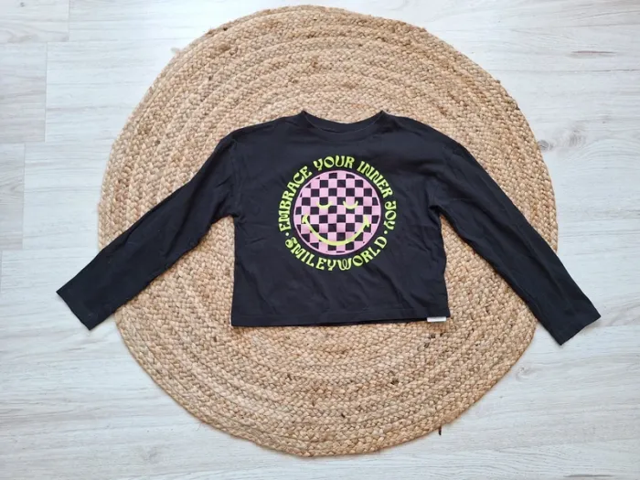 Maillot à manches longues smiley damier Kiabi 8 ans