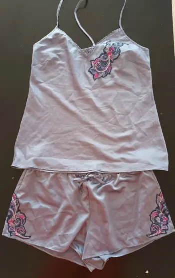Pyjama débardeur short femme taille S rouge gorge