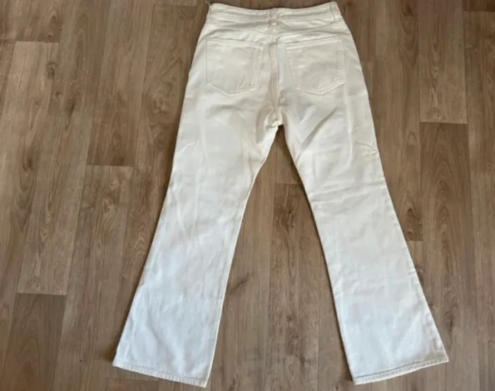 H&M, jean jambe évasé large Blanc crème écru femme, taille 38 neuf - photo numéro 3
