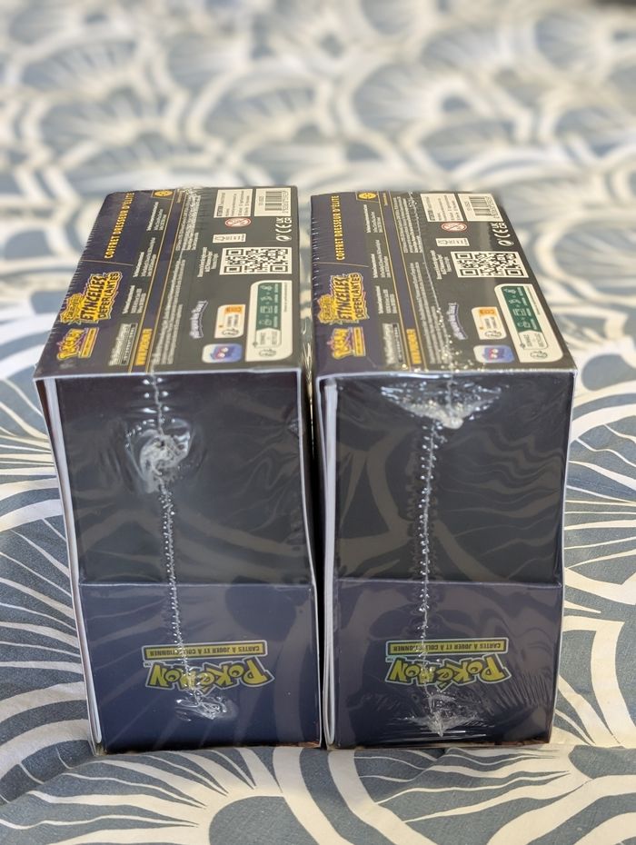 Lot 2 ETB Pokémon Étincelles Déferlantes Pikachu EV08 Fr - photo numéro 4