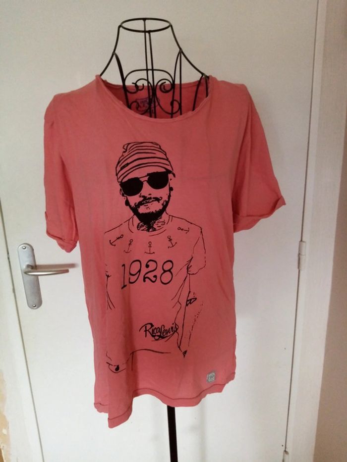 Joli tee shirt homme peu porté - photo numéro 4