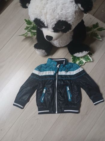 Veste légère garçon taille 9 mois