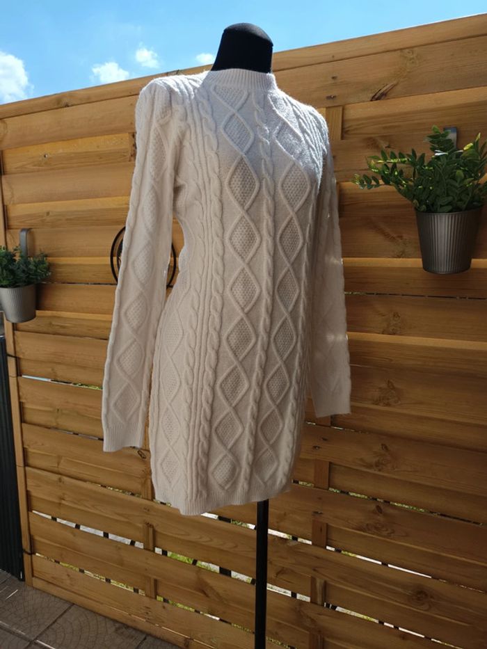 Magnifique robe pull taille M/L - photo numéro 2