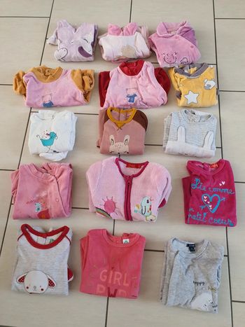 Lot de 15 pyjamas chaud 1 pièce fille