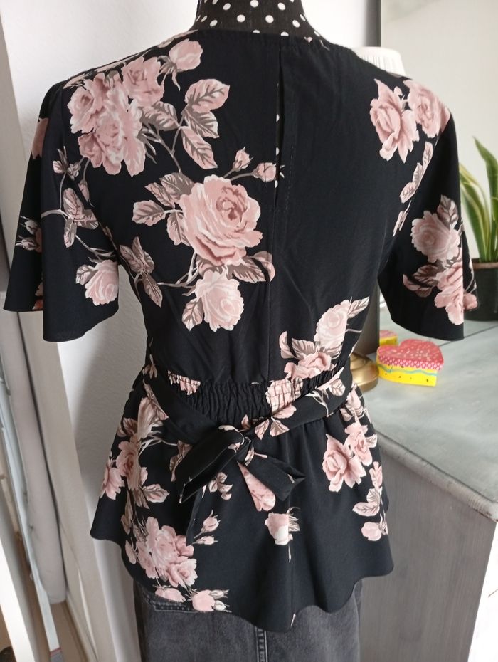 Top cache-cœur. New Collection - photo numéro 4