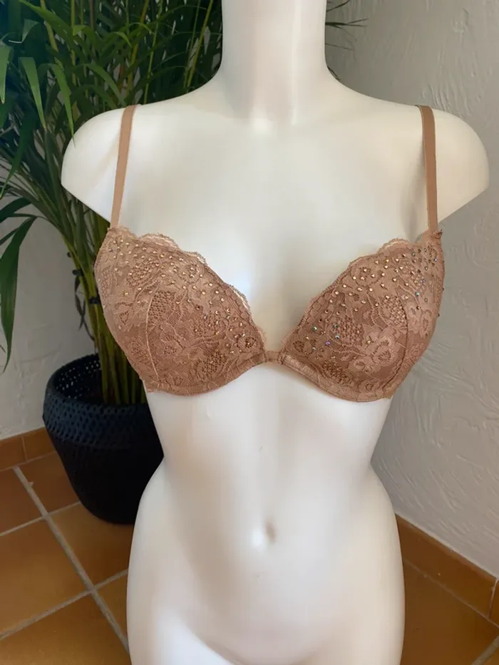 Soutien gorge chair a strass