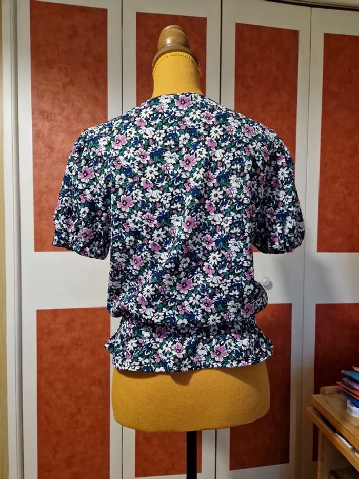 Blouse manche courte. - photo numéro 3