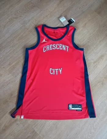 Maillot tee shirt basket NBA crescent city nike jordan