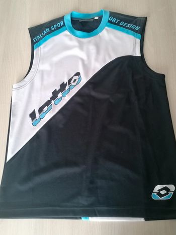 T shirt lotto taille L