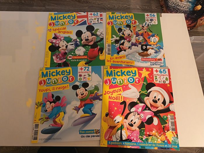 Magazines Mickey Junior