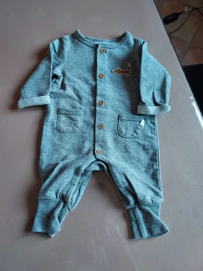 lot de 8 vêtements 1 mois garçon - photo numéro 2